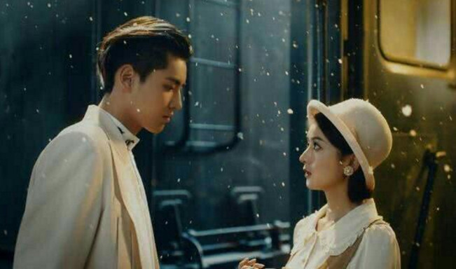 赵丽颖吴亦凡合体跨年,现场新歌《想你》,最后