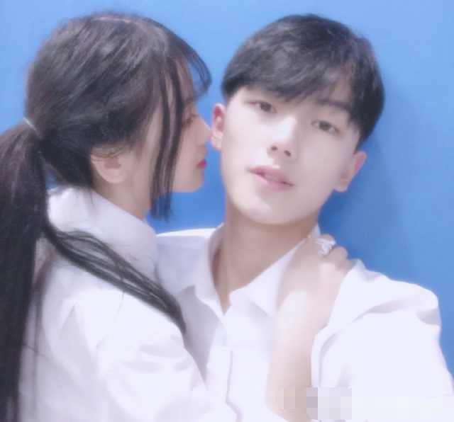 柠反击各大主播,透露真实年龄,网友:喊阿姨都