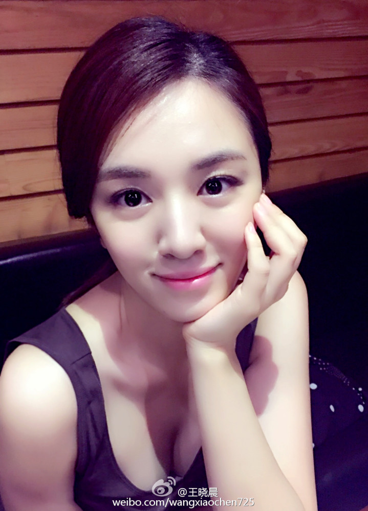 演员王晓晨:只想安安静静地 做个美少女!