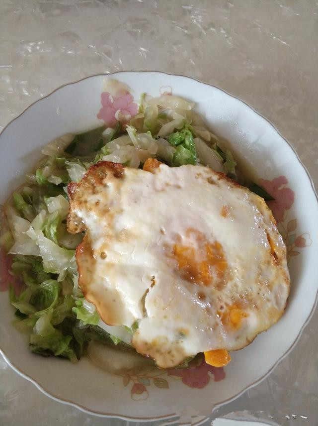 乡下的婆婆到城里给我带孩子 看到婆婆吃的饭