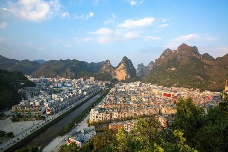 凤山好美!一组美图带您领略凤山县城的魅力