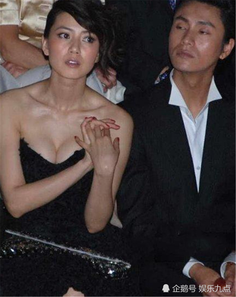 高圆圆出席活动未PS近照,上半身太抢镜,网友: