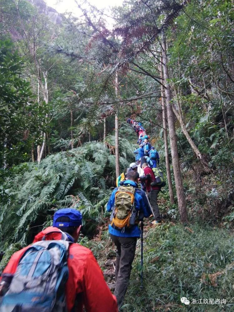 12天完成8件有意义的事:参加创新汇年度盛典-