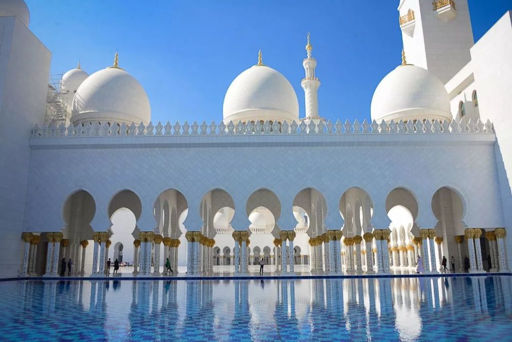 玻利维亚无条件落地签、阿联酋即将免签,世界