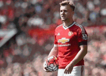 曼联边缘人人被穆帅救活了,有他在还要什么罗