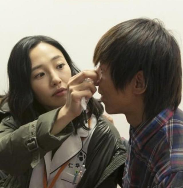 卓伟再放猛料,称李小璐和贾乃亮是不会离婚的