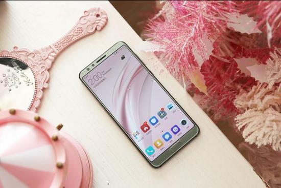 1500档千元旗舰对决:小米6X和华为Nova2S,