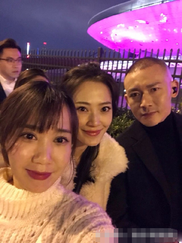 与黄晓明齐名,二婚把玉面狐狸精娶回家,如今3