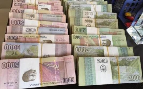 安哥拉央行计划减低官方和黑市汇率的差异