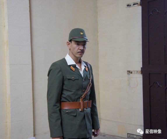 就在这几天,一部小成本二战美食电影火遍佛山