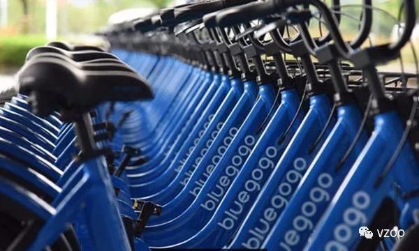 特斯拉再次刷新电动车持久度,滴滴收购小蓝车