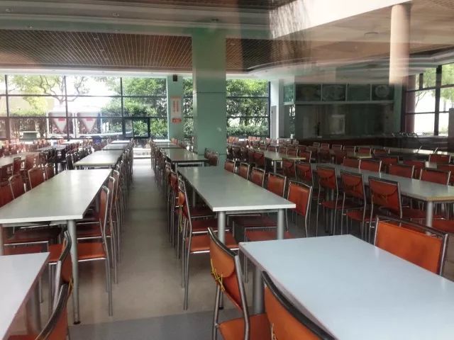 上海尚德实验学校