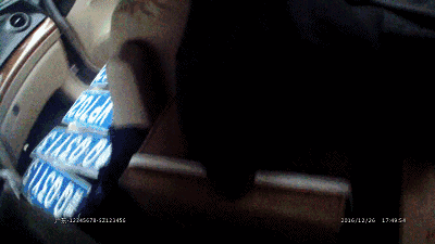 司機(jī)扔下價(jià)值40萬(wàn)茅臺(tái)就跑 珠海警察找了1年沒人認(rèn)領(lǐng)