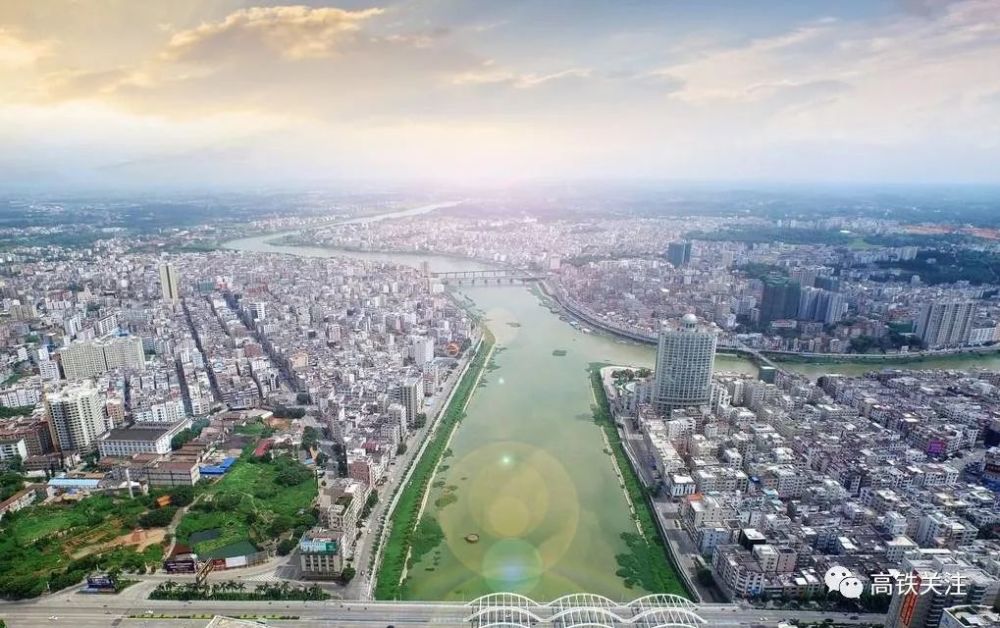 广湛高铁会选择化州还是吴川?我支持ta!