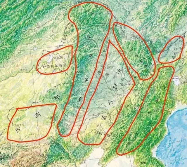 我说这里是大兴安岭,你非说它四季是天堂!