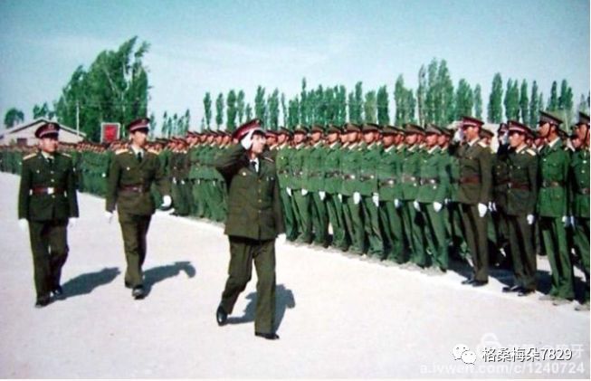 中国人民解放军四师步兵十团昔日风采掠影