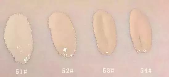 学化妆:10款年度平价好用的口碑粉底液大盘点