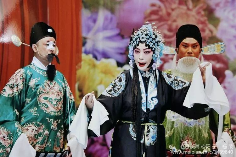 乐双兰:山西省大同市工人文化宫京剧社专题