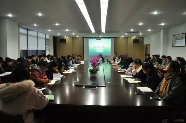 撰写评语 追求精致