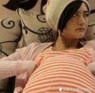 张杰微博发布辛苦老婆了,晒出宝宝照片,谢娜这