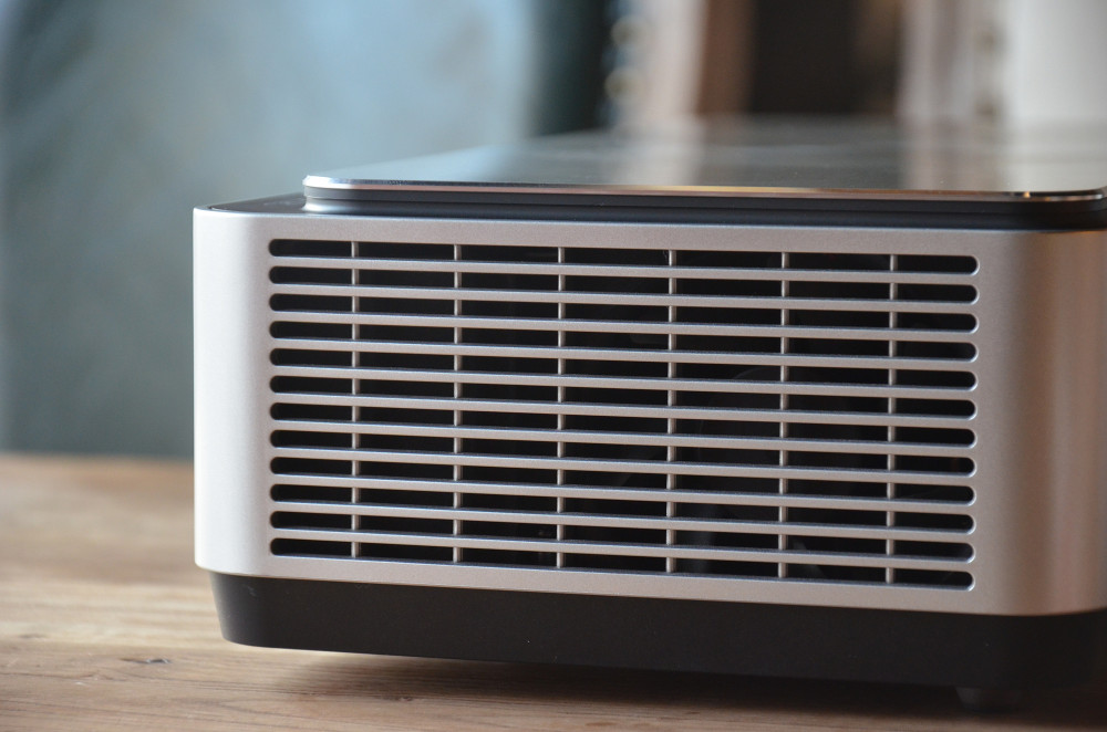 3500ANSI流明+安卓系统 坚果新品投影体验