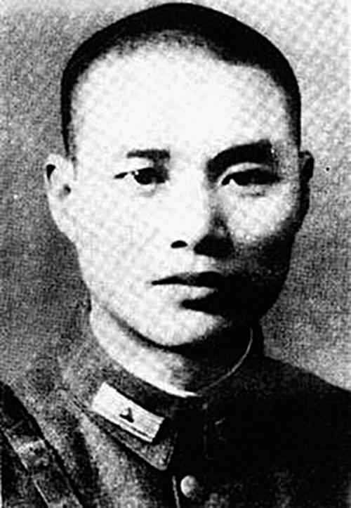 沈醉,徐远举和周养浩是国民党军统局内赫赫有名的干将,他们职务相近