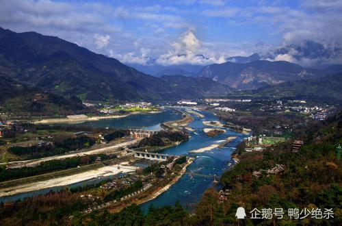 篮球迷进来!看看哪个CBA球队所在城市最值得