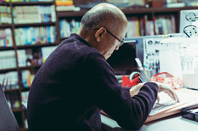 助手向《龙樱》作者讨加班费 臼田京介为业界辩护