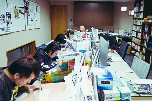 助手向《龙樱》作者讨加班费 臼田京介为业界辩护