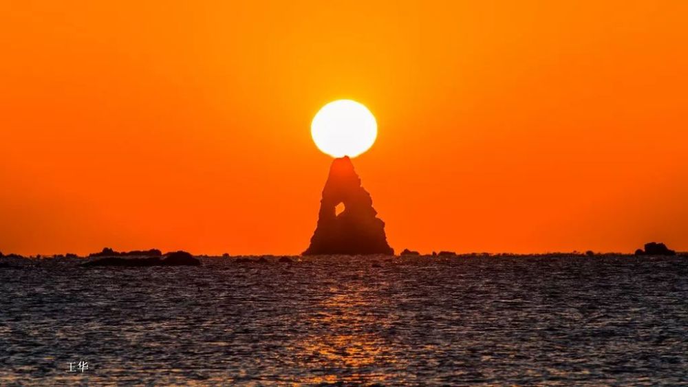 来吧 冬日到石老人看最美海上日出与海冰