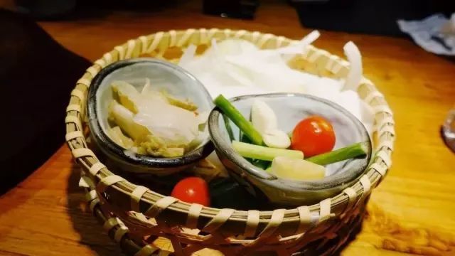 不如顺应自然的召唤,今晚吃烤肉吧