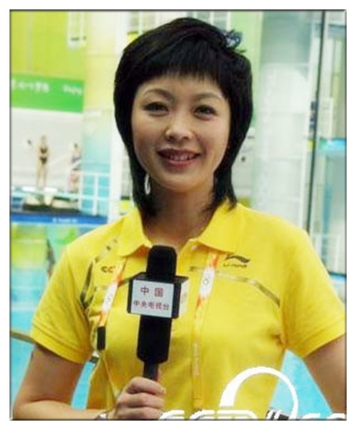 《焦点访谈》主持人水均益,前妻所生大女儿貌美如花!