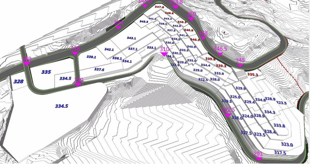 设计中依据对原始地形的分析及场地坡度坡向,将场地分成若干组团,不