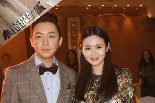 35岁于明加全家近照,身世显赫却大器晚成,一对