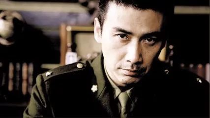 盘点影视剧中军装美男 乔振宇胡歌霍建华陈道明帅到抖腿
