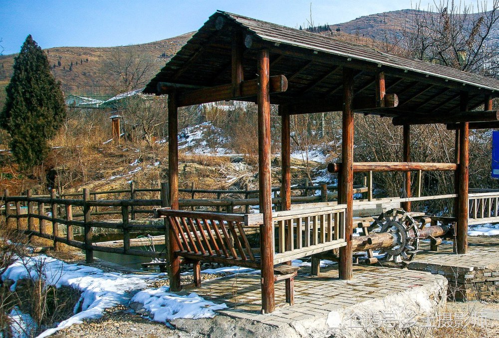 冬季游安徽萧县"饮马泉" 山泉已冰冻干枯,山区景观更加迷人