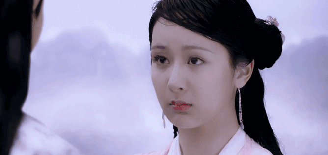 又《香蜜沉沉烬如霜》中,三界第一美,花神之女锦觅