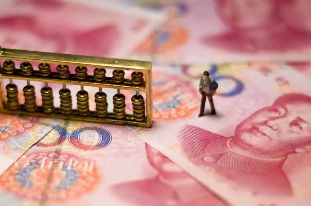 1上班2加班猜六字成语_熬夜加班图片(3)
