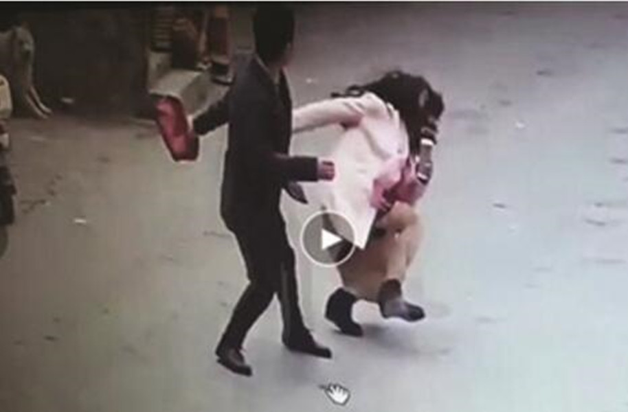 遭网购投诉,他为何千里追打买家