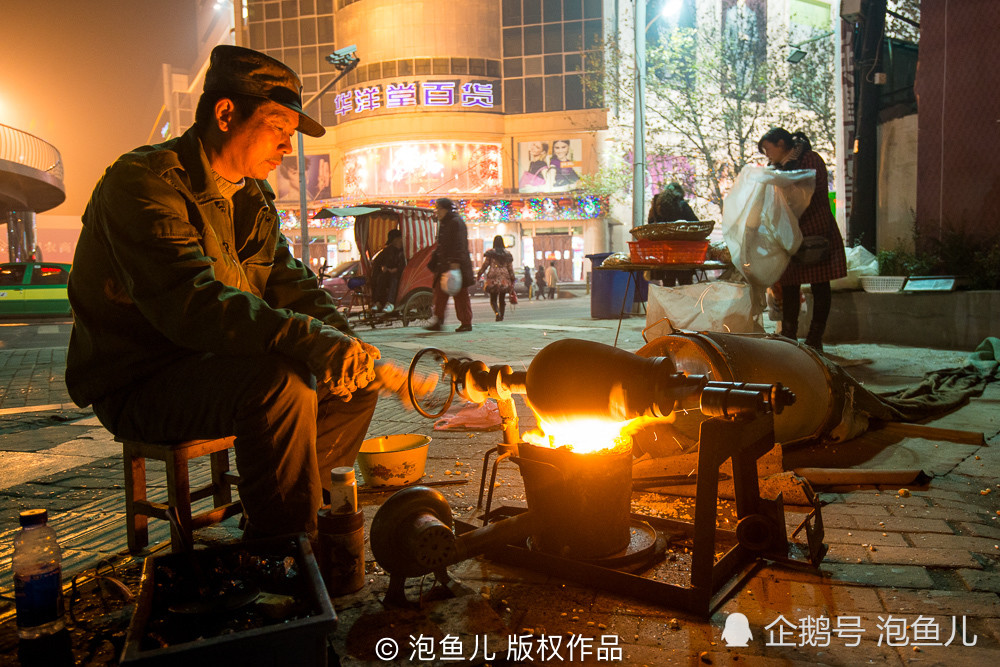 消失的老行当:老式爆米花,80后90后最爱的零食,吃过的