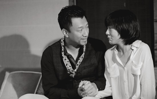 孙红雷未拍戏就先占便宜,见面就让邓家佳喊他