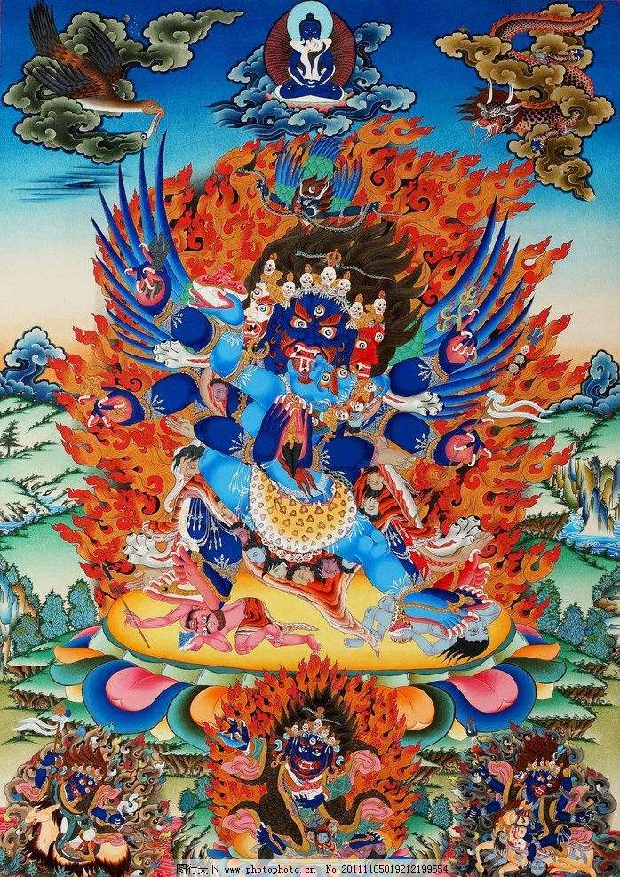 中间蓝色表大势至菩萨的忿怒相 - 金刚手菩萨,为诸佛意的代表.