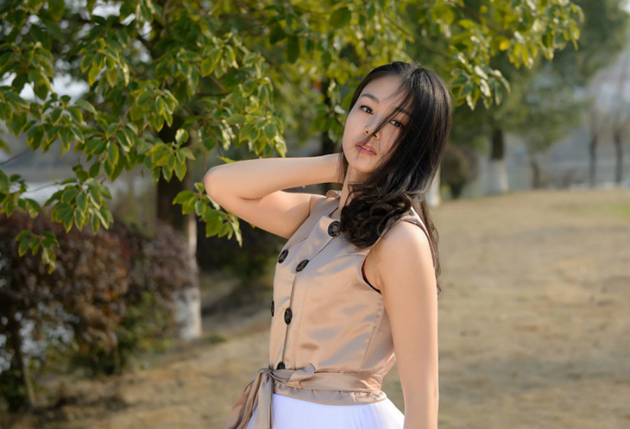 良家美女少妇莹莹生活自拍