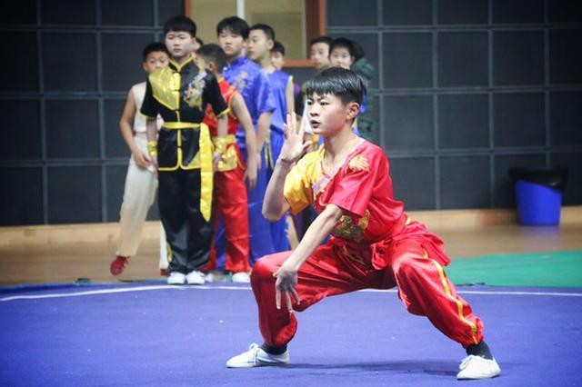 2018重庆市青少年武术套路锦标赛开战500多人过招