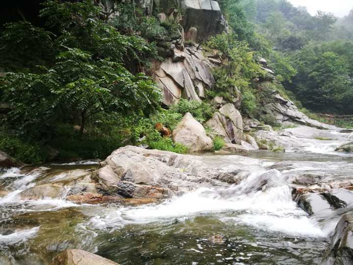 休闲胜地人间美景,鲁山县免门票的景区.