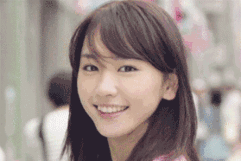 女明星也怕眼纹,平价又好用的日本明色胎盘素眼霜!