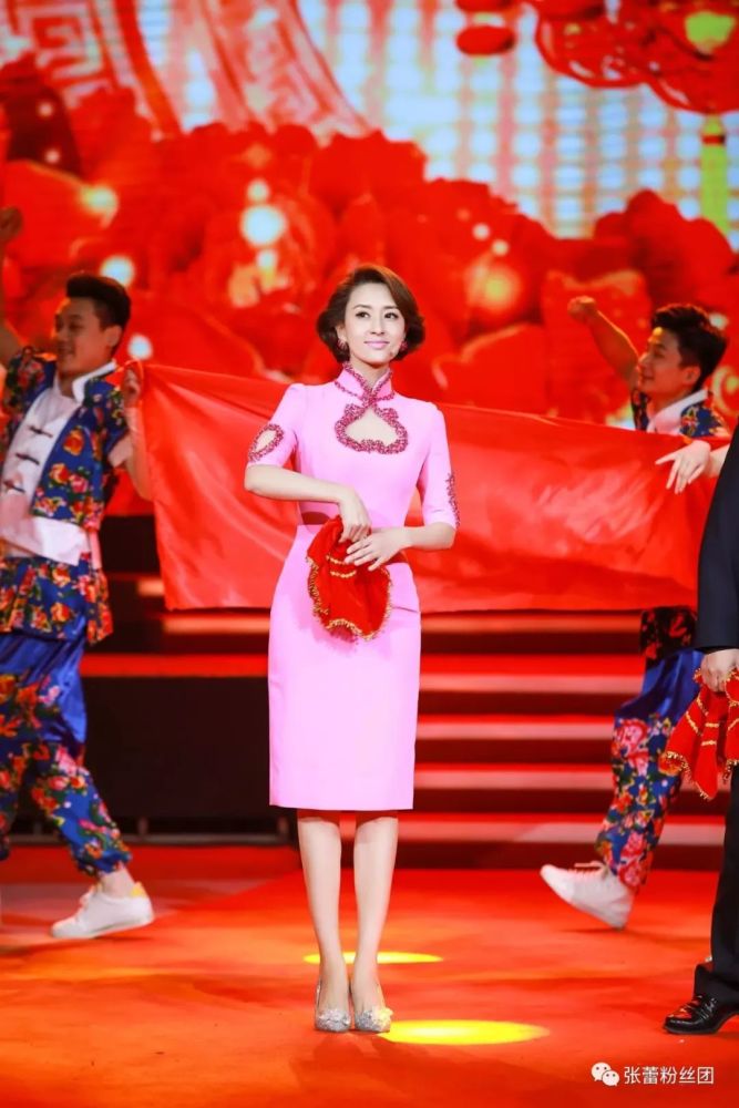 《2018·中国年》张蕾唱响二人转,欢欢喜喜拜