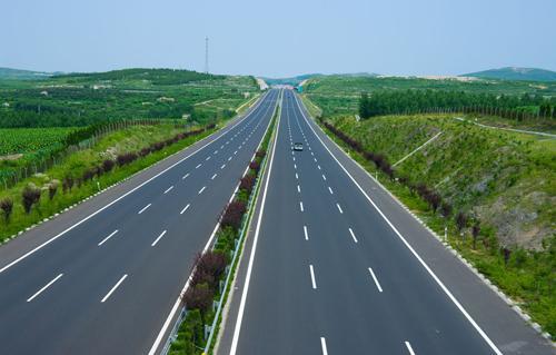 原标题:今年10月辽中环线最后一段将建成通车   今年,沈康高速公路