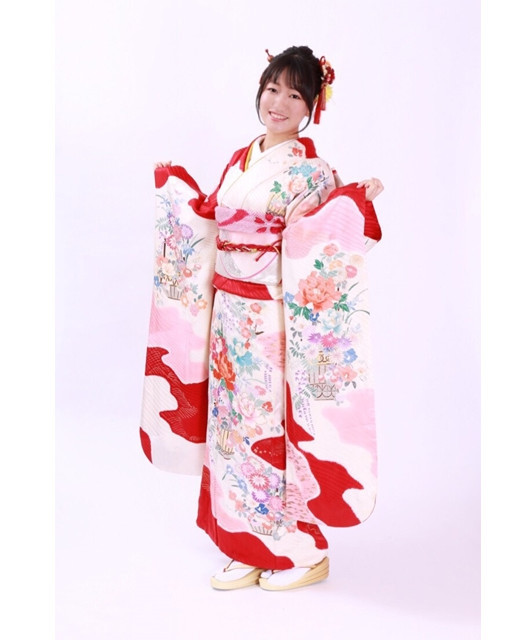 教主女儿20岁了！声优歌手穗乃花谈成人感受