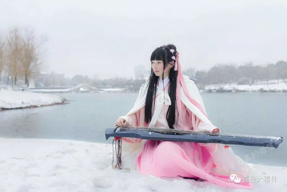 嘉鱼雪景太漂亮,仙女也来到二乔公园,南如寺